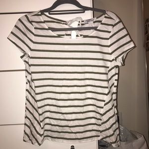 white house black market tee